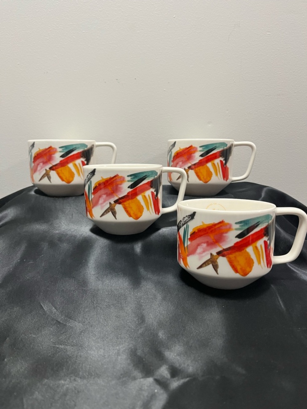 2015 Starbucks Artisan Series 05/08 coffee mugs  - Set of 4